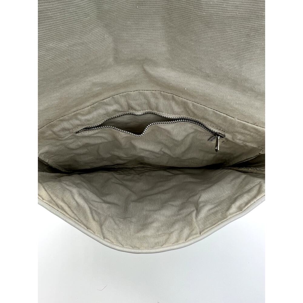 Vintage White Faux Leather Adjustable Snap Strap Messenger Bag Made In Lebanon - Picture 7 of 9